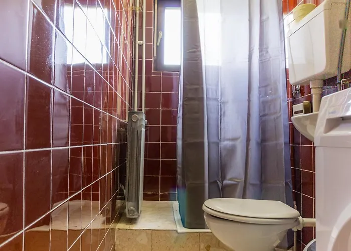 Daire Sea View With King Bed, 150mbps Wifi And Patio Swing *