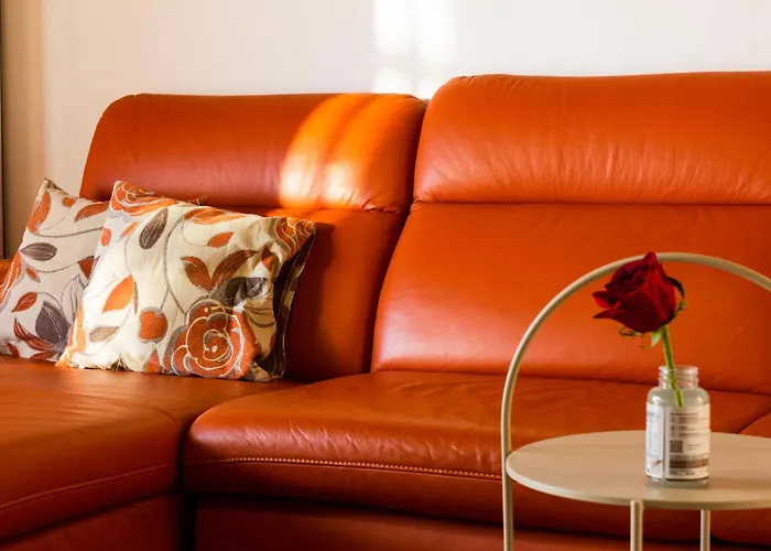 Daire Sea View With King Bed, 150mbps Wifi And Patio Swing Kastav